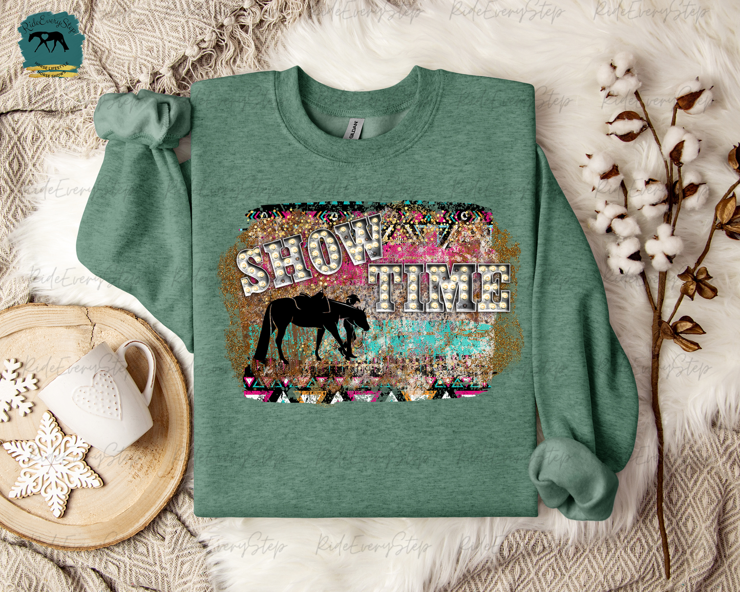"Show Time" T-Shirt